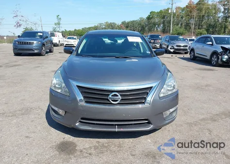 2015 Nissan Altima 2.5 S из США, поврежденный, VIN 1N4AL3AP5FC583705